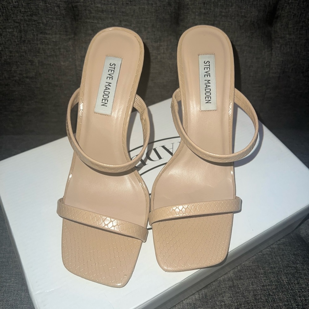 Steve Madden strappy heels